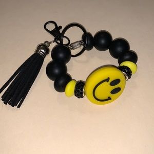Handmade 😀 Smiley Face Keychain/Fingerlet